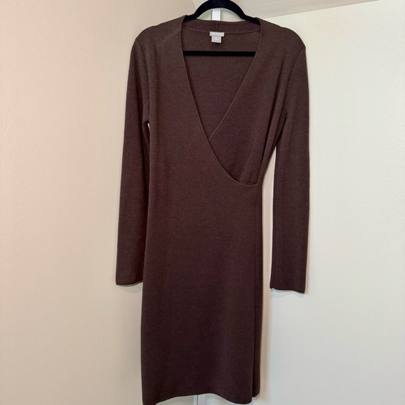 Ann Taylor Dresses & Skirts - Ann Taylor Long sleeve chocolate brown merino wool Faux wrap knit v-neck dress